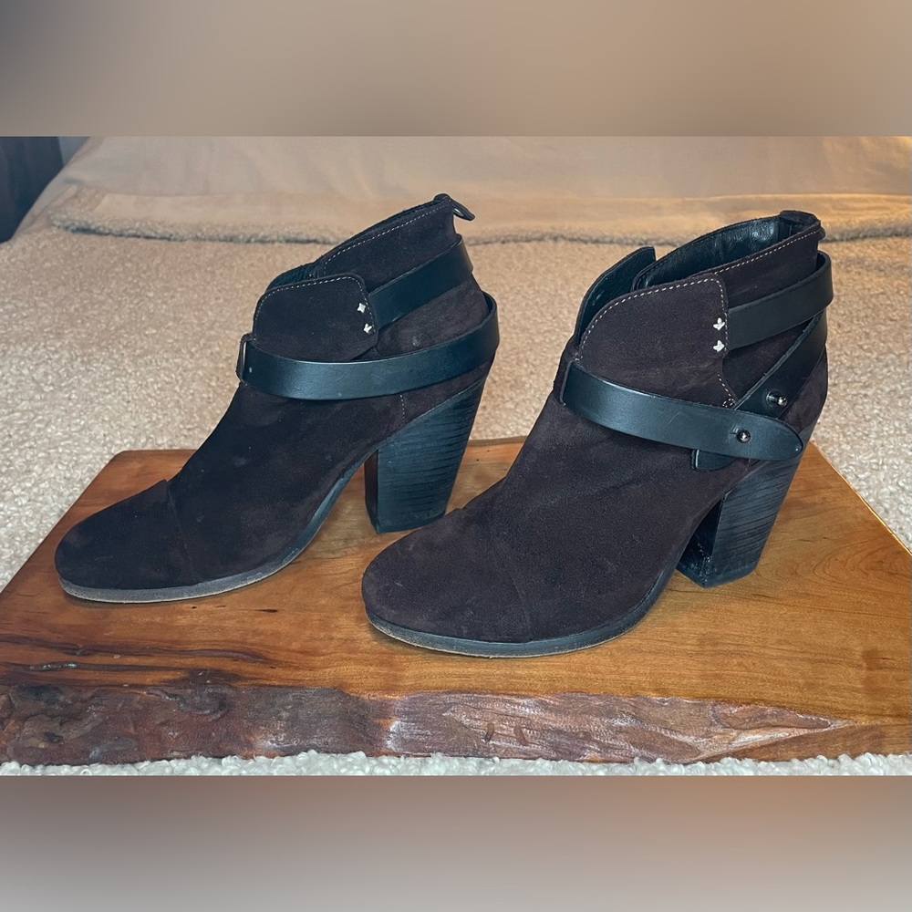 Rag & Bone Harrow Suede Ankle Boots Women Size 38 Buckle Strap Block Heel‎